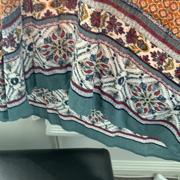 Brand new, never worn with tag still on it. - Picture 6 of 14